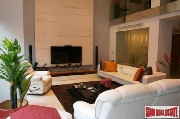 Luxurious and Extra Large Two Bedroom Condominium in Khlong Toei, Bangkok-11