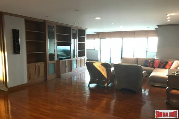 Sathorn Gardens | River and City Views from this Three Bedroom Condo for Rent at Sathorn, Bangkok-16