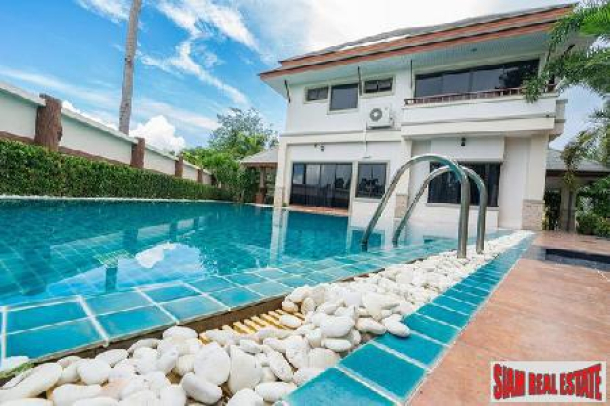 Quick Sale! Beautiful Big 4Beds House with Large Private Pool Villa-2