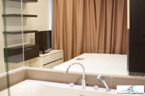 Siri at Sukhumvit 38 | Convenient Deluxe Two Bedroom for Rent in Thong Lo-9