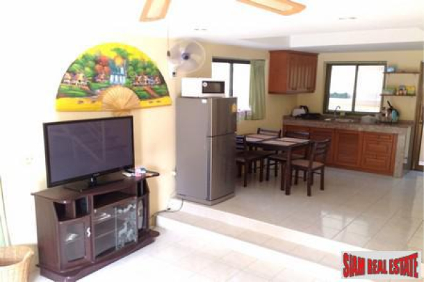 Super Big Pool Villa for Sale on the Hills Close to South Pattaya just 250 Meters to the Sea-8