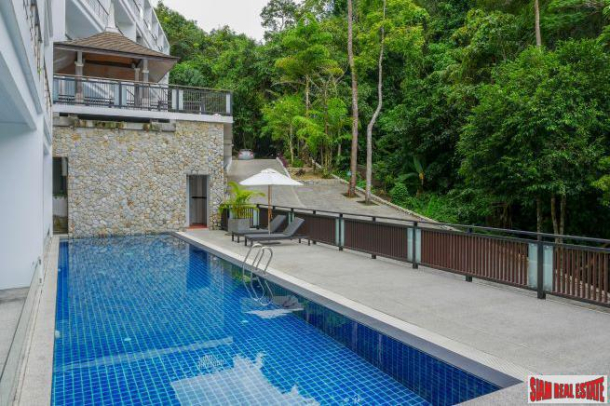 One Bedroom for Rent with a Great Location in Patong, Phuket-19