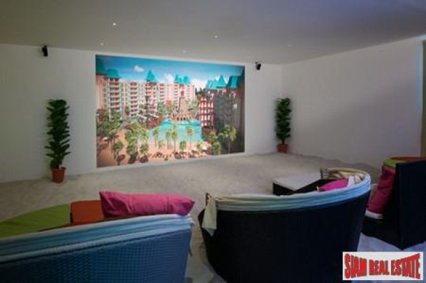 1 Bedroom Room Low Rise Luxurious Condo with 2 balconies in A Resort Atmosphere Between South Pattaya and Jomtien-7