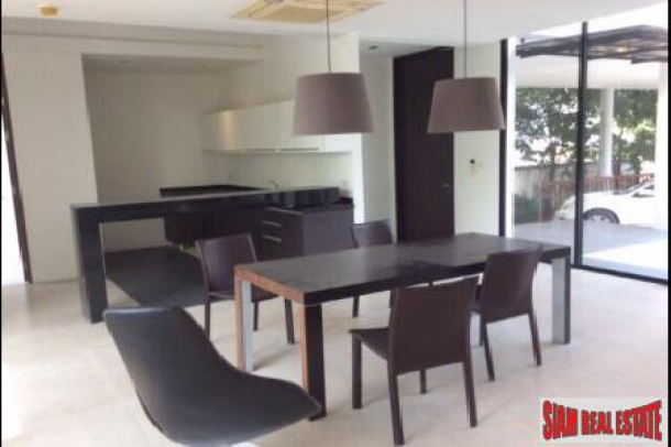 Nichatra Phutthamonth  | Contemporary Three Bedroom Home with Pool in Bangkok-7
