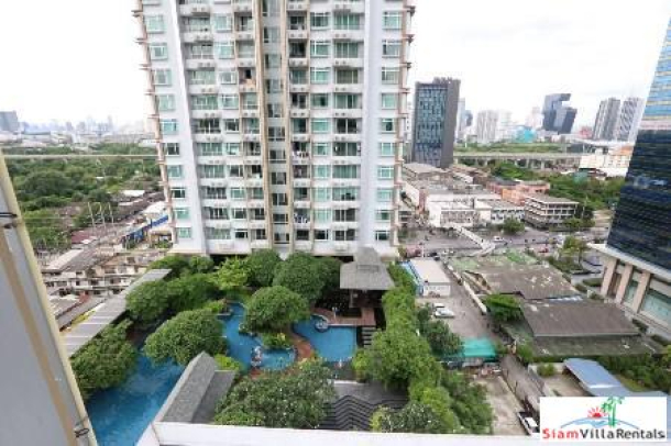 Circle Condominium | Modern One Bedroom with Views for Rent in Rachathewii-1