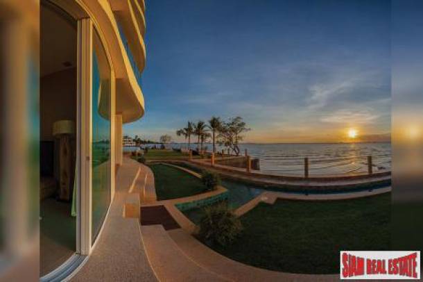 exclusive and secluded  Beachfront Condo-11