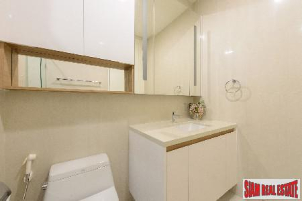 Q Langsuan | Modern and Elegant Two Bedroom with City Views in Lumphini-6