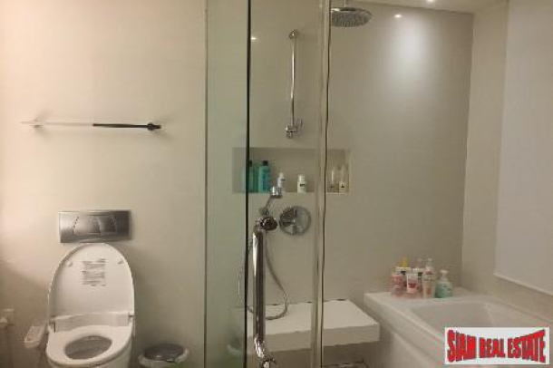 AEQUA Residence Sukhumvit 49 | Minutes from Thong Lo a One Bedroom for Sale-4