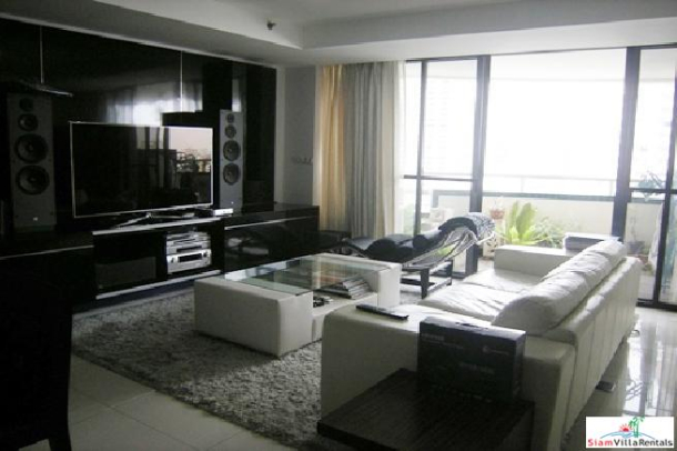 LAS COLINAS ASOKE | Extra Large Deluxe One Bedroom in the Sukhumvit Asoke Area of Bangkok-2
