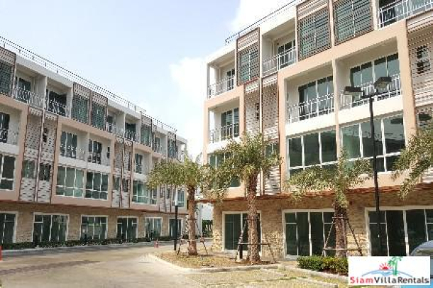 Supalai Prima Riva | Large Four Bedroom Townhouse in a River Location, Chong Nonsi-1