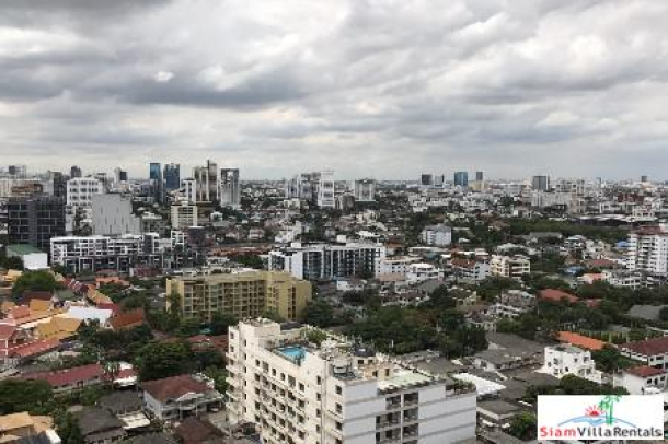 The Loft Ekkamai | Unbelievable City Views from the 23rd Floor From this One Bedroom in Phra Khanong-16