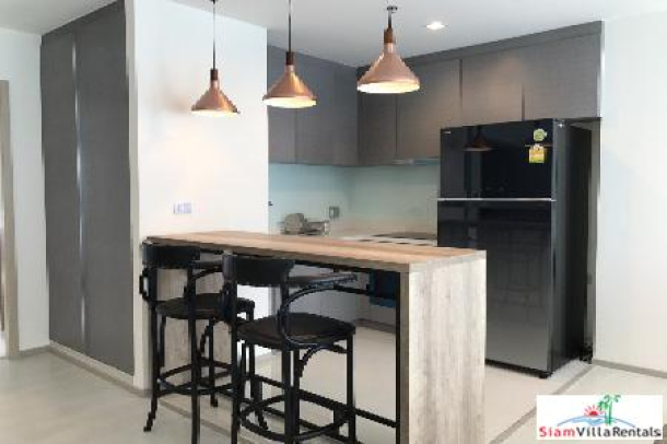 Rhythm Sukhumvit 36-38 | City Views and Very Modern Two Bedroom For Rent in Phra Khanong-6