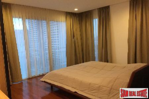 Prime 11  | Pool Views, Desirable Area from this  Modern Two Bedroom, Sukhumvit Soi 11-11