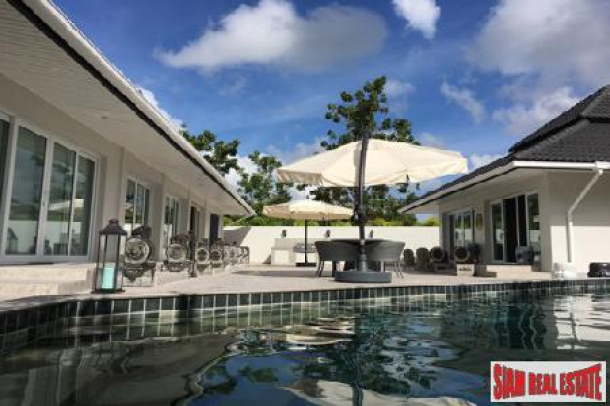 Inside the Gates of Loch Palm Golf Course a Three Bedroom Pool Villa for Sale, Kathu, Phuket-1