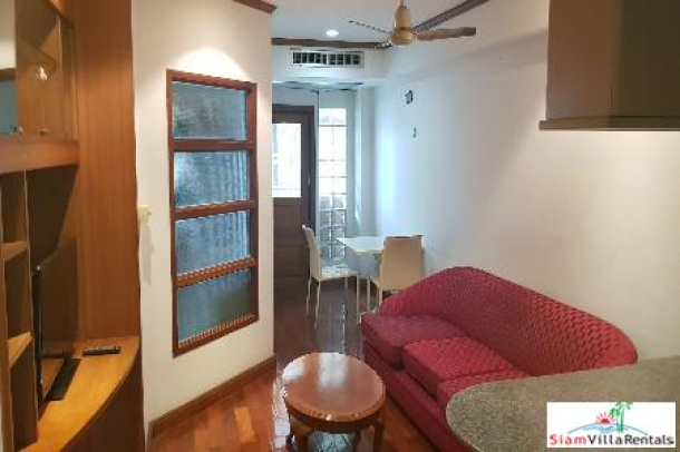 Insaf Court Sukhumvit 13 | One Bedroom Condo for Rent Conveniently Located Near BTS Nana-1