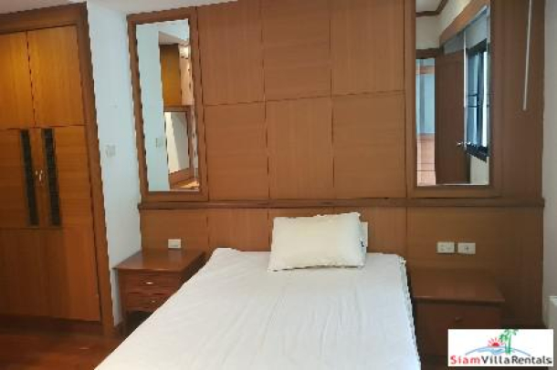 Insaf Court Sukhumvit 13 | One Bedroom Condo for Rent Conveniently Located Near BTS Nana-4