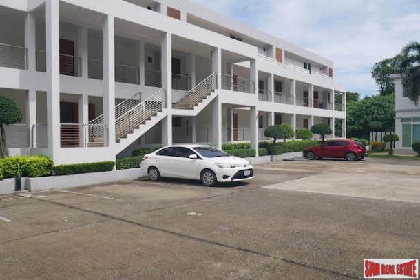 Absolute Beachfront 1 bedroom Condominium for Rent at Wongamat-28