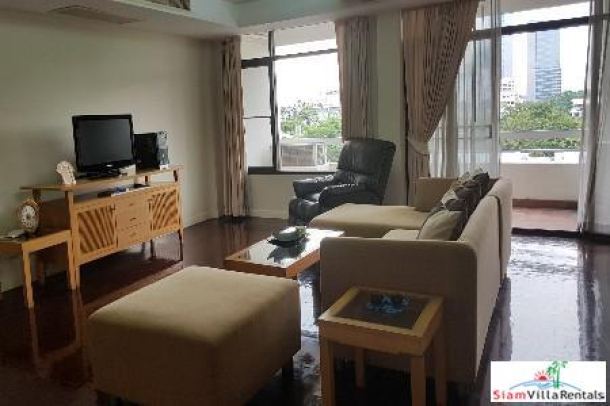 Neo Aree Sukhumvit 26 | Modern Large Three Bedroom Condo for Rent in Khlong Toei-5
