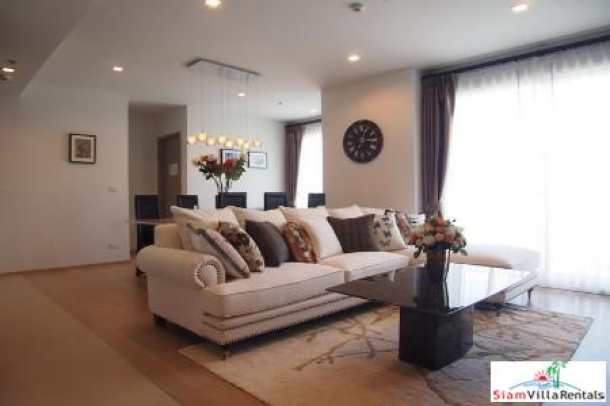 HQ by Sansiri | Luxury 3-Bedroom Apartment with Panoramic Views on Sukhumvit 55-1