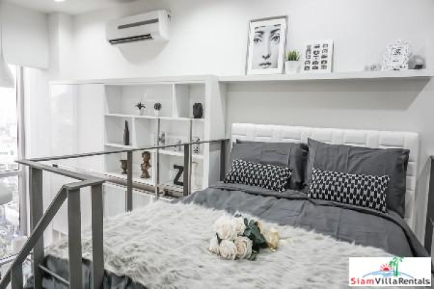 Ideo Morph | One Bedroom Contemporary Loft Style Condo for Rent in Phra Khanong-12
