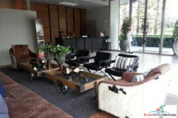 Ideo Morph | One Bedroom Contemporary Loft Style Condo for Rent in Phra Khanong-2