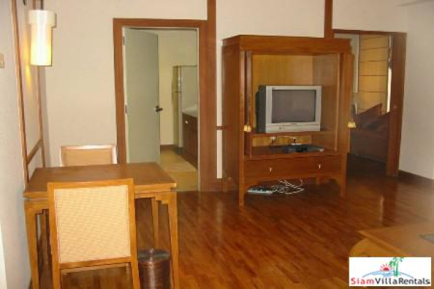 Langsuan Ville | Extra Large One Bedroom for Rent in Lumphini-9