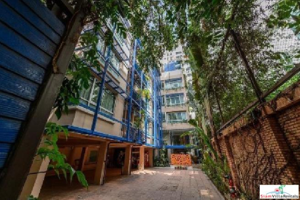 Silom Convent Garden | Pleasant and Comfortable Studio Apartment for Rent-17