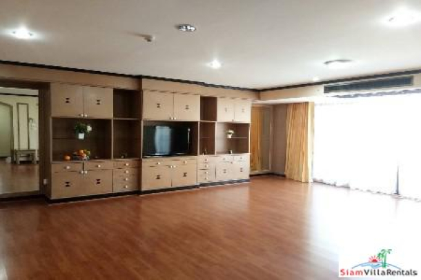 Waterford Park Thong Lor | Extra Large and Luxurious Three  Bedroom, Three Bath Condo for Rent-2