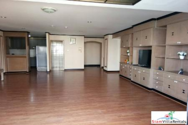 Waterford Park Thong Lor | Extra Large and Luxurious Three  Bedroom, Three Bath Condo for Rent-3