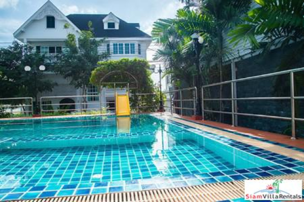 Fantasia Villa 3 | Extra Large Three Bedroom and Convenient to Transportation for Rent in Bearing, Bangkok-2