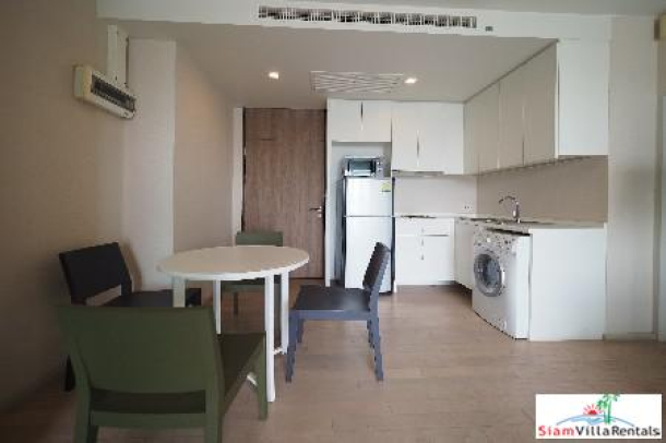 Noble Solo | City Views and Convenient Location in this One Bedroom Condo on Sukhumvit 55-8