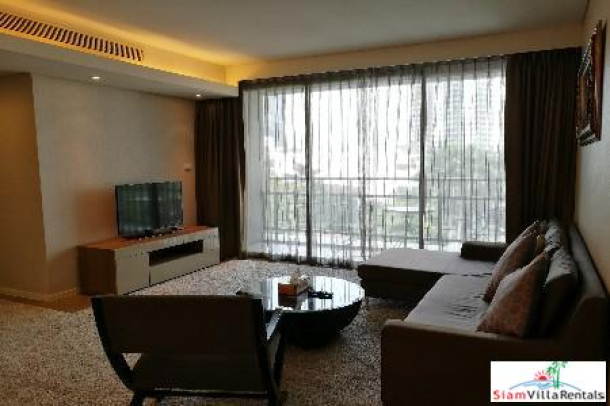 Mode Sukhumvit 61 | Convenient and Fashionable Two Bedroom for Rent in Ekkamai-1