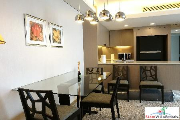Mode Sukhumvit 61 | Convenient and Fashionable Two Bedroom for Rent in Ekkamai-11