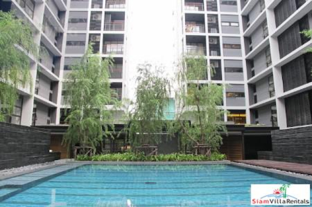 Mode Sukhumvit 61 | Convenient and Fashionable Two Bedroom for Rent in Ekkamai-12