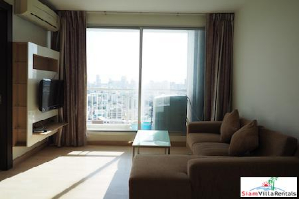 Rhythm Ratchada | Views and More Views from this Two Bedroom 19th Floor Condo in Huai Khwang-7