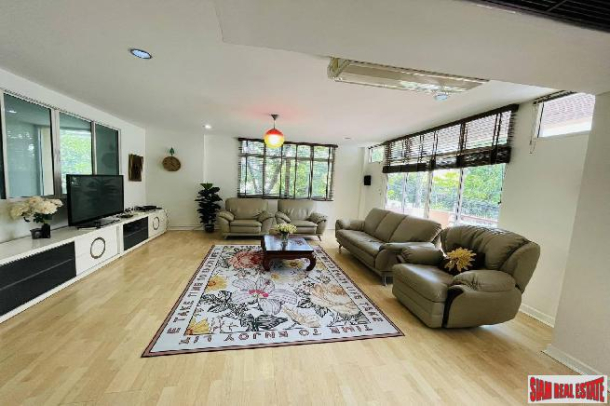 Beautiful Three + Bedroom Home with Tropical Garden for Rent in Phormphong, Bangkok-2