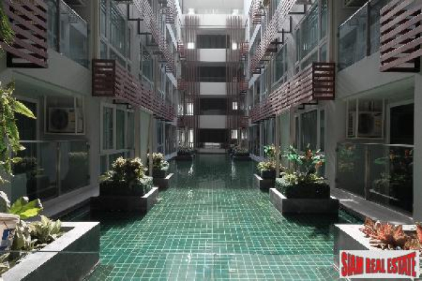 15 Sukhumvit Residences | One Bed Unit - Completed Condo Project at BTS Nana - Sukhumvit 13-16