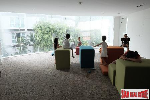 15 Sukhumvit Residences | One Bed Unit - Completed Condo Project at BTS Nana - Sukhumvit 13-17