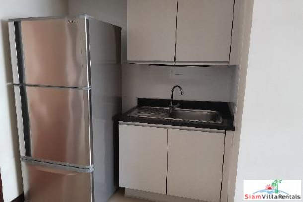 Baan Sukhumvit 14 | Modern and Spacious Three Bedroom Condo For Rent in Asok-12