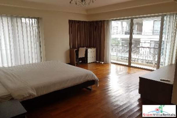 Baan Sukhumvit 14 | Modern and Spacious Three Bedroom Condo For Rent in Asok-8