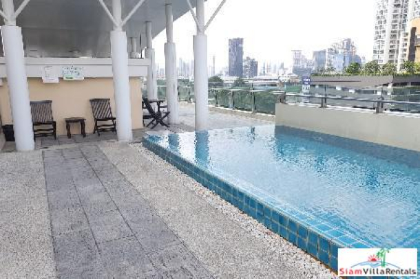 The Address 42 | Cheerful Furnished Two Bedroom Condo for Rent in Phra Khanong-14