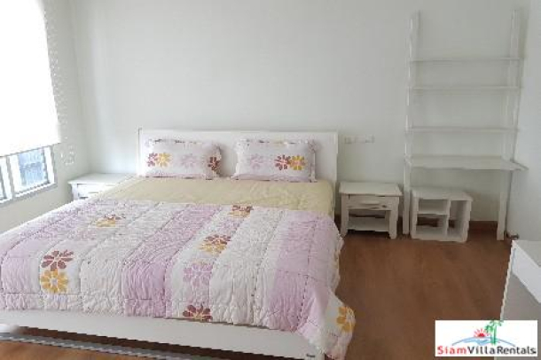 The Address 42 | Cheerful Furnished Two Bedroom Condo for Rent in Phra Khanong-5