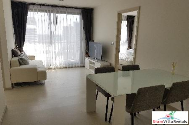 Rhythm 42 | Enjoy the Views from this Two Bedroom, Two Bath Condo in Phra Khanong-13