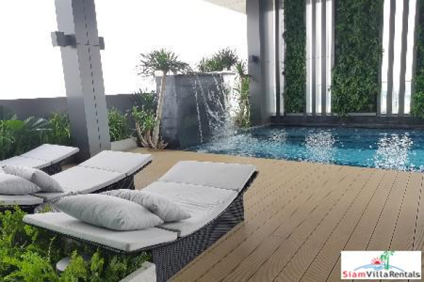 Rhythm 42 | Enjoy the Views from this Two Bedroom, Two Bath Condo in Phra Khanong-16