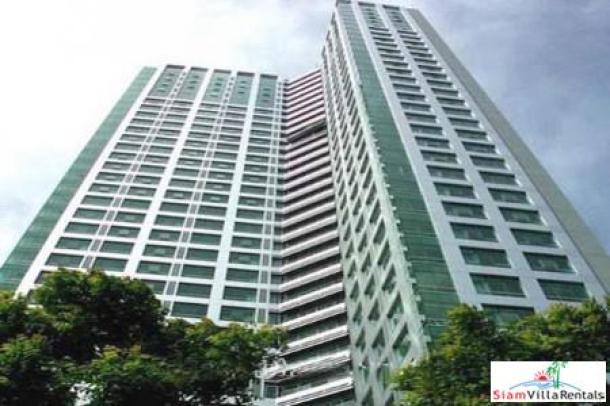 Baan Sathorn Chaophraya | River Views from Every Room of this One Bedroom in Krung Thonburi-4