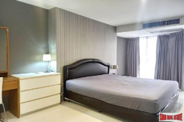 Waterford Diamond | Large Three Bedroom Contemporary Condo for Rent Near BTS Phrom Phong-12