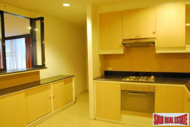 Asoke Tower | Extra Large Three Bedroom for Sale Conveniently Located at Asoke-2