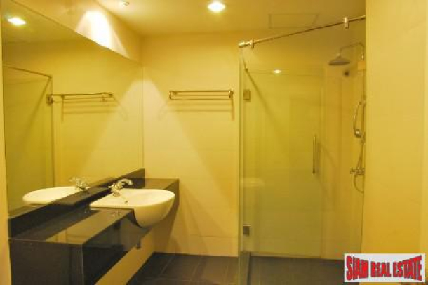 Asoke Tower | Extra Large Three Bedroom for Sale Conveniently Located at Asoke-6