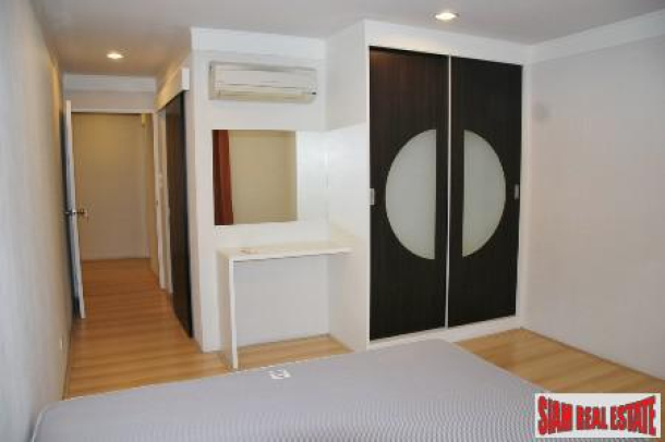 Asoke Tower | Extra Large Three Bedroom for Sale Conveniently Located at Asoke-9