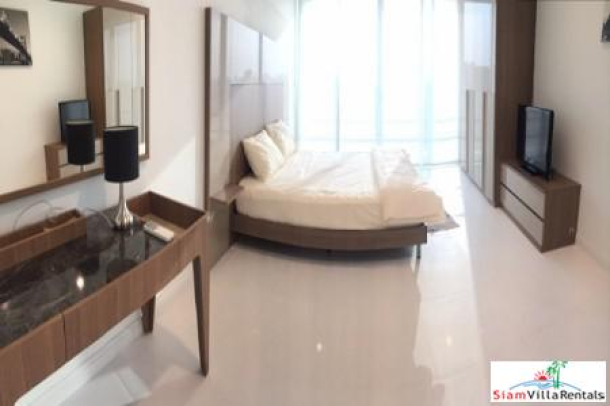 Baan Rajprasong | Style, Convenience and Luxury in this Two Bedroom for rent in Lumphini-3